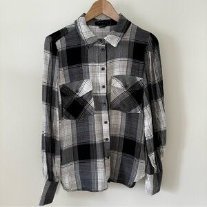 Sanctuary Black and White Lightweight Plaid Blouse, size small